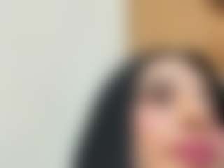 Kira Lopez's Live Sex Cam Show