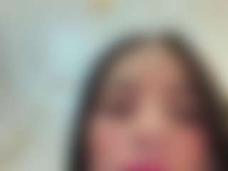 Kira Lopez's Live Sex Cam Show