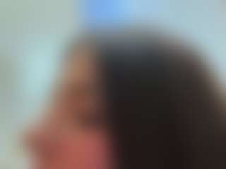 Kira Lopez's Live Sex Cam Show