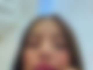Live cam show with Kira Lopez - Public Toys on Dolls Live