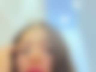 Kira Lopez's Live Sex Cam Show