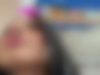 Kira Lopez's Live Sex Cam Show