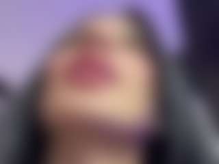 Kira Lopez's Live Sex Cam Show