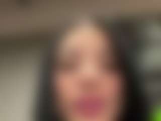 Kira Lopez's Live Sex Cam Show