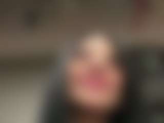 Kira Lopez's Live Sex Cam Show