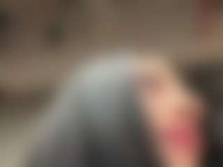 Kira Lopez's Live Sex Cam Show