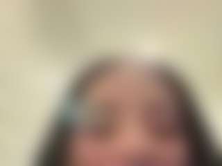 Kira Lopez's Live Sex Cam Show