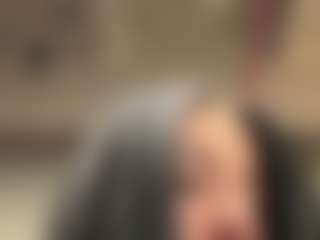 Kira Lopez's Live Sex Cam Show