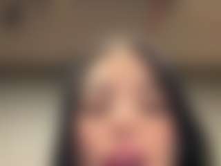 Kira Lopez's Live Sex Cam Show