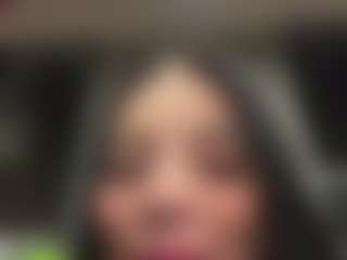 Kira Lopez's Live Sex Cam Show