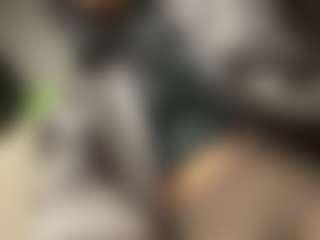 Kira Lopez's Live Sex Cam Show