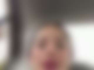 Kira Lopez's Live Sex Cam Show