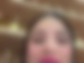 Kira Lopez's Live Sex Cam Show