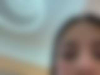 Kira Lopez's Live Sex Cam Show