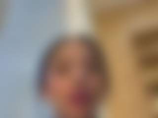 Kira Lopez's Live Sex Cam Show