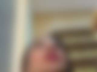 Kira Lopez's Live Sex Cam Show