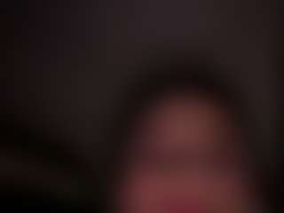 Kira Lopez's Live Sex Cam Show