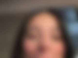 Kira Lopez's Live Sex Cam Show