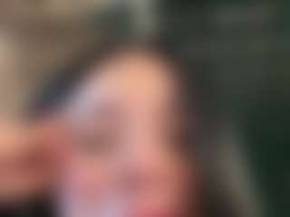 Kira Lopez's Live Sex Cam Show