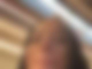Kira Lopez's Live Sex Cam Show