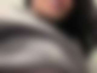 Kira Lopez's Live Sex Cam Show