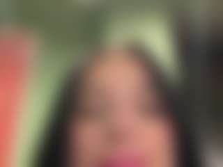 Kira Lopez's Live Sex Cam Show