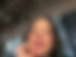 Kira Lopez's Live Sex Cam Show
