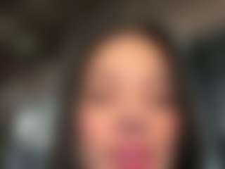 Kira Lopez's Live Sex Cam Show