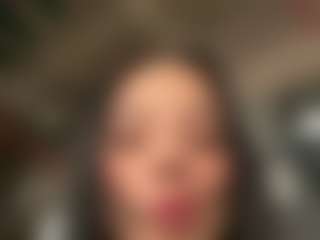 Kira Lopez's Live Sex Cam Show