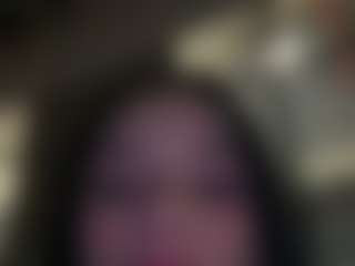 Kira Lopez's Live Sex Cam Show