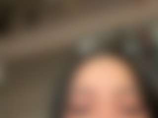 Kira Lopez's Live Sex Cam Show