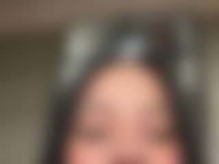 Kira Lopez's Live Sex Cam Show