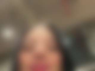 Kira Lopez's Live Sex Cam Show