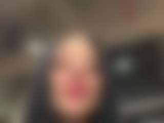 Kira Lopez's Live Sex Cam Show