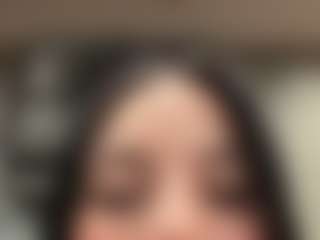 Kira Lopez's Live Sex Cam Show