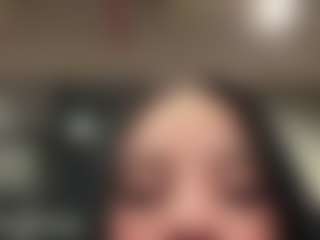 Kira Lopez's Live Sex Cam Show