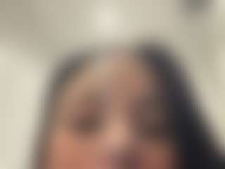 Live cam show with Kira Lopez - Brown Hair Teen (18+) on Camming Site