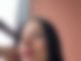 Kira Lopez's Live Sex Cam Show