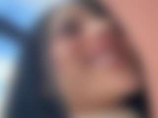 Kira Lopez's Live Sex Cam Show