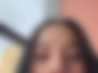 Kira Lopez's Live Sex Cam Show