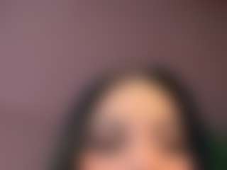 Kira Lopez's Live Sex Cam Show