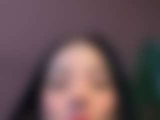 Kira Lopez's Live Sex Cam Show