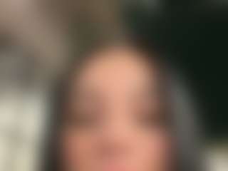 Kira Lopez's Live Sex Cam Show