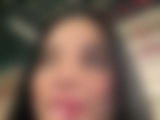 Kira Lopez's Live Sex Cam Show