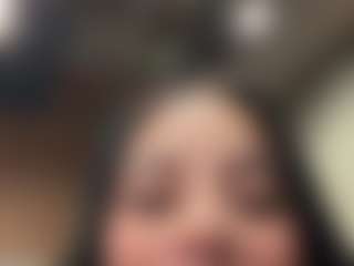 Kira Lopez's Live Sex Cam Show