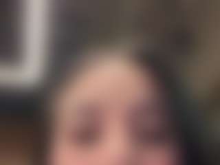 Kira Lopez's Live Sex Cam Show