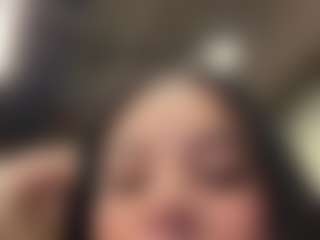 Kira Lopez's Live Sex Cam Show