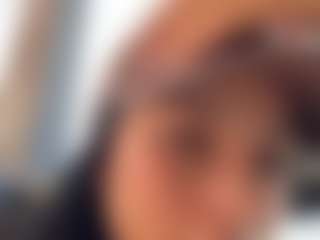 Kira Lopez's Live Sex Cam Show