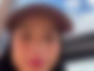 Kira Lopez's Live Sex Cam Show