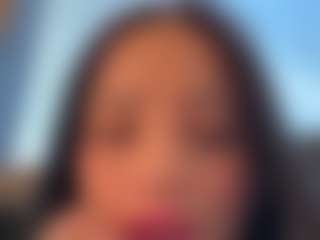 Kira Lopez's Live Sex Cam Show